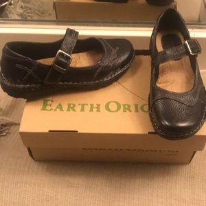 COPY - Earth Origins Cranmore black leather maryjane 6 M